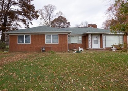 Pre-foreclosure in  OLD JACKSONVILLE RD Springfield, IL 62711