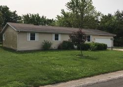 Pre-foreclosure in  N IRIS DR Auburn, IL 62615