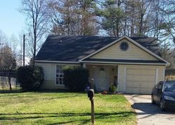 Pre-foreclosure in  GREAT WAGON RD Charlotte, NC 28215