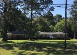 Pre-foreclosure in  W MORING ST Swainsboro, GA 30401