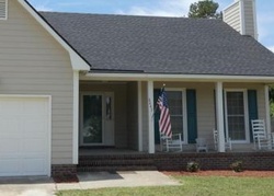 Pre-foreclosure Listing in BAILEY LAKE RD FAYETTEVILLE, NC 28304