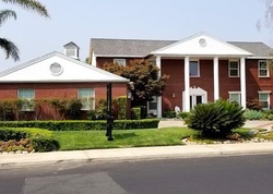 Pre-foreclosure in  VIADER DR Modesto, CA 95356
