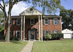  Woodbridge Dr, Kingwood TX