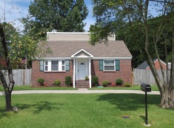 Pre-foreclosure Listing in CYPRESS RD PORTSMOUTH, VA 23701
