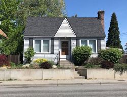 Pre-foreclosure in  RUSSELL ST Wenatchee, WA 98801