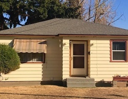 Pre-foreclosure in  S 15TH AVE Yakima, WA 98902