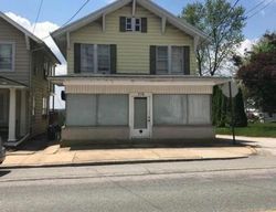 Pre-foreclosure Listing in W MAIN ST DALLASTOWN, PA 17313