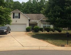 Pre-foreclosure Listing in XANDRA CT FORT MILL, SC 29707