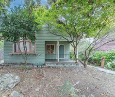 Pre-foreclosure in  HARWOOD AVE Oakland, CA 94618