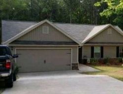 Pre-foreclosure in  PINE RIDGE CIR Winterville, GA 30683