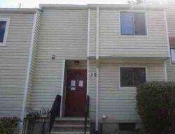 Pre-foreclosure in  SHADY LN Hamburg, NJ 07419