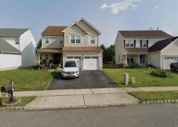 Hamilton Dr, Stewartsville NJ
