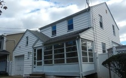 Pre-foreclosure Listing in DILL AVE LINDEN, NJ 07036