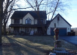 Pre-foreclosure in  BURNING BUSH TRL Crystal Lake, IL 60012