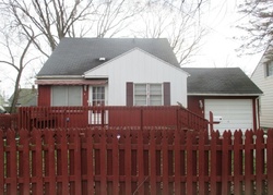 Pre-foreclosure in  SALISBURY AVE Flint, MI 48532