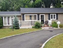 Pre-foreclosure in  BRENTWOOD ST Bay Shore, NY 11706