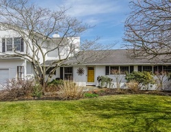  Melbury Rd, Babylon NY