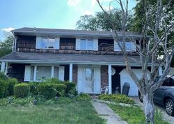 Pre-foreclosure in  ROOT AVE Central Islip, NY 11722