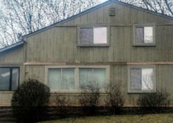 Pre-foreclosure Listing in MILFORD HTS MILFORD, MI 48381