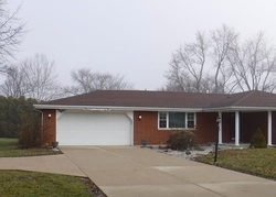 Pre-foreclosure Listing in W YARLING ST ELWOOD, IN 46036