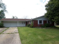 Pre-foreclosure Listing in MEADOW WOOD DR SPRINGFIELD, OH 45505