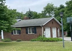 Pre-foreclosure in  TOPAZ DR Chambersburg, PA 17202