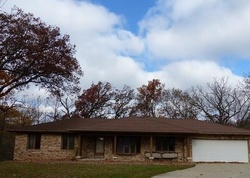 Pre-foreclosure in  N SAYMORE CT Peoria, IL 61615
