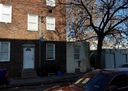 Pre-foreclosure in  N 6TH ST Philadelphia, PA 19133