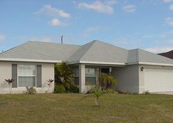 Pre-foreclosure in  SW SARAZEN AVE Port Saint Lucie, FL 34953
