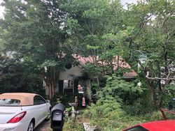 Pre-foreclosure in  MOSSPOINT DR Greenville, SC 29617