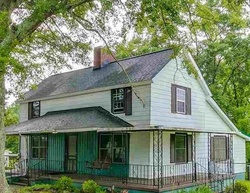 Pre-foreclosure in  LIBERTY ST Piedmont, SC 29673