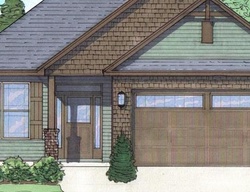 Pre-foreclosure in  BUR OAK DR Taylors, SC 29687