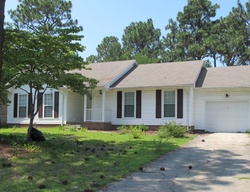  Woodmark Dr, Fayetteville NC