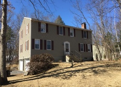 Pre-foreclosure in  GREAT HILL DR Newmarket, NH 03857