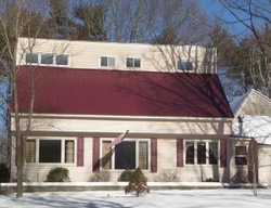 Pre-foreclosure Listing in QUAKER LN BARRINGTON, NH 03825