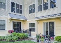 Pre-foreclosure Listing in OAK ST MELROSE, MA 02176