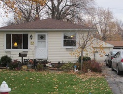 Woodstock Rd, Eastlake OH