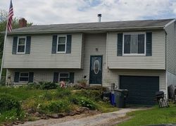 Pre-foreclosure Listing in WYNNEFIELD DR DOVER, PA 17315