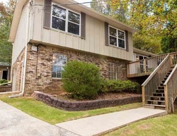 Pre-foreclosure in  NEWTON CIR Moody, AL 35004