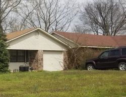 Pre-foreclosure Listing in TWIN OAK DR RUSSELLVILLE, AR 72802