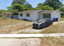 Pre-foreclosure in  NW 15TH ST Fort Lauderdale, FL 33311