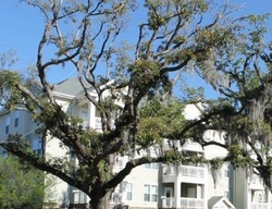 Pre-foreclosure in  ASHLEY CROSSING DR UNIT 1125 Charleston, SC 29414