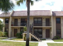 Pre-foreclosure in  FOREST HILL BLVD  West Palm Beach, FL 33415