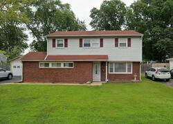 Pre-foreclosure in  SYCAMORE DR Hazlet, NJ 07730