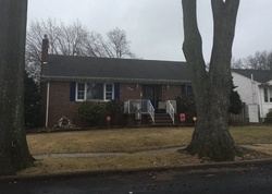 Pre-foreclosure in  JENSEN AVE Rahway, NJ 07065