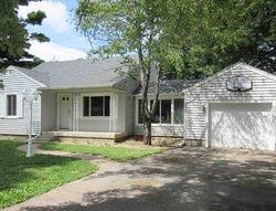 Pre-foreclosure in  SOUTHDOWNS DR Kokomo, IN 46902