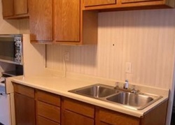 Pre-foreclosure in  9TH AVE SW Cedar Rapids, IA 52404