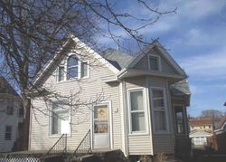 Pre-foreclosure in  W 4TH ST Davenport, IA 52802