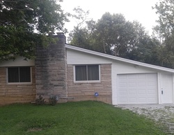 Pre-foreclosure in  LILLY LN New Albany, IN 47150