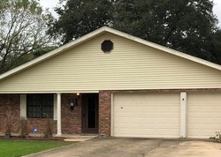 Pre-foreclosure Listing in 16TH ST LAKE CHARLES, LA 70601